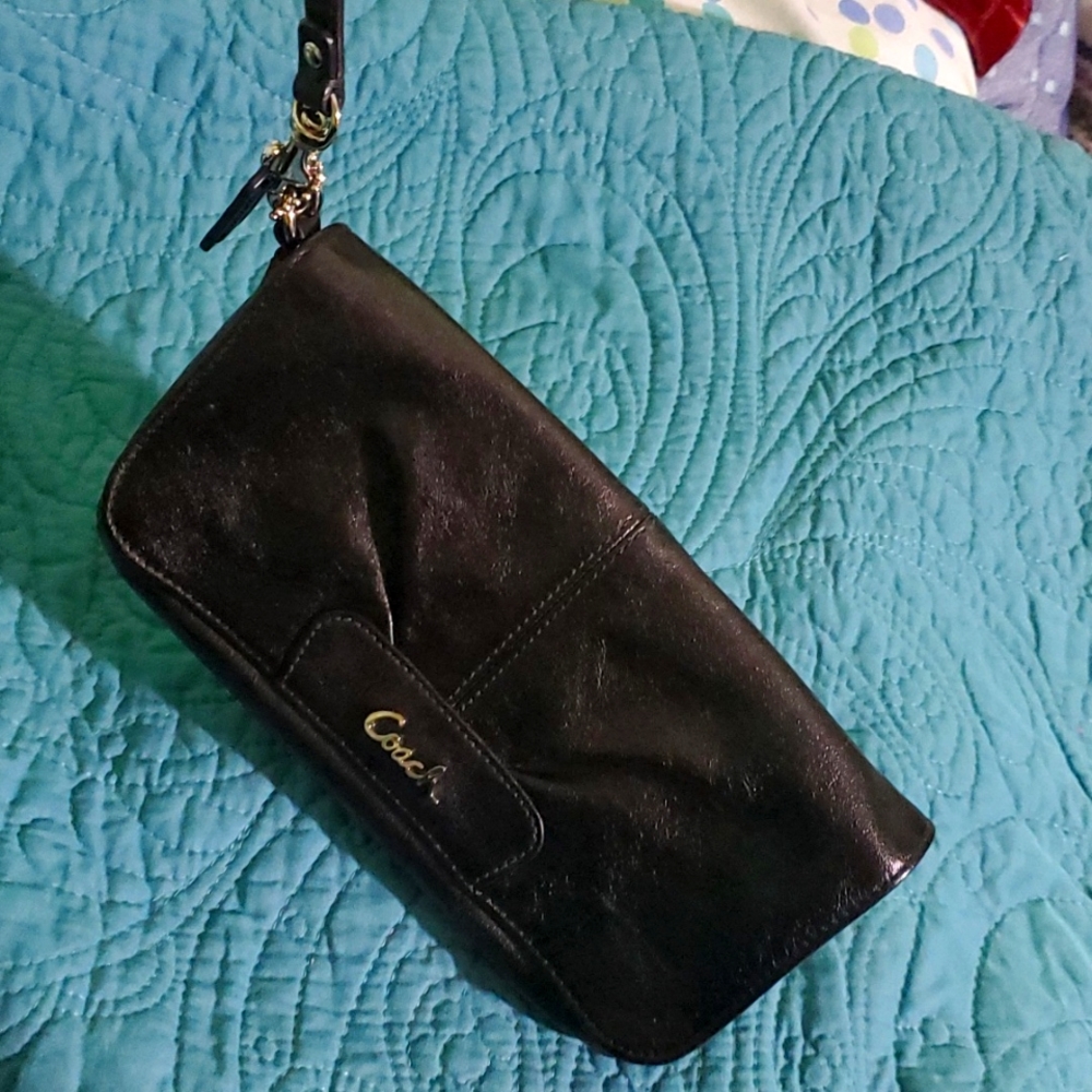 Coach leather wristlet - Picture 10 of 11